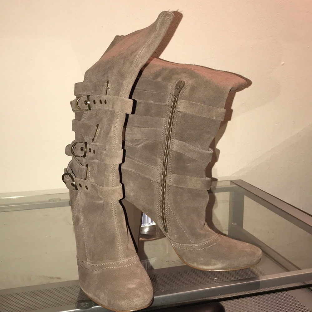 Nine West Nwelegy DK Natural Suede boot