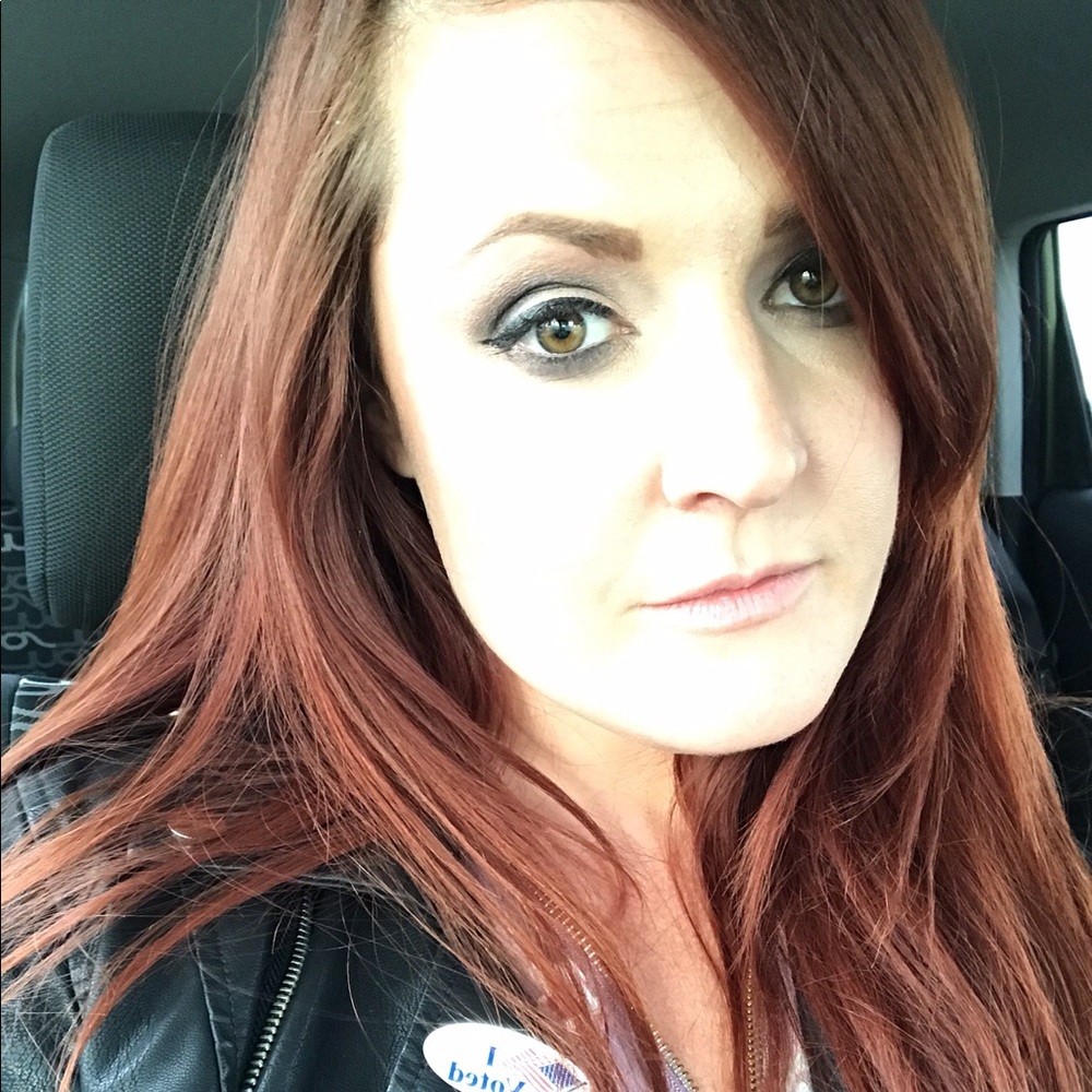 Meet your Posher, Rebecca