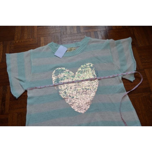 WILDFOX Bridgitte Lake House Sequined Sweater Tee - Picture 7 of 8