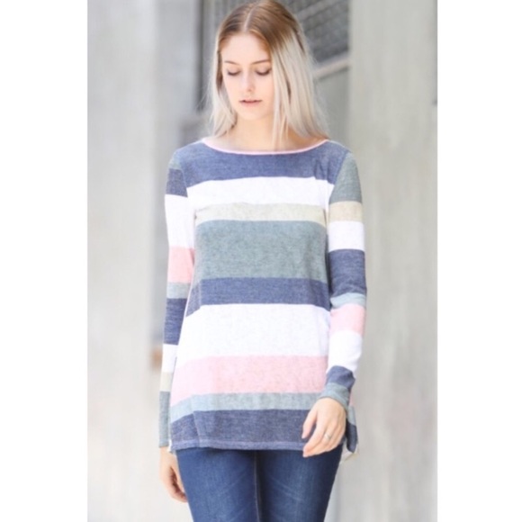 💕Last One!💕 Colorblock Sweater w/ Elbow Patches - Picture 2 of 2