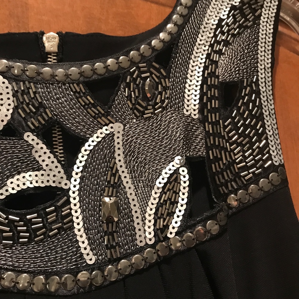 LBD - Picture 3 of 5