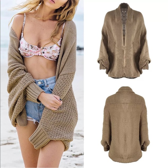 SUPER DOOPER CUTE! OVERSIZED TAN SWEATER CARDIGAN - Picture 3 of 8