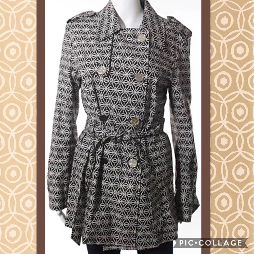 Authentic Tory Burch Brown/White Geometric Jacket!