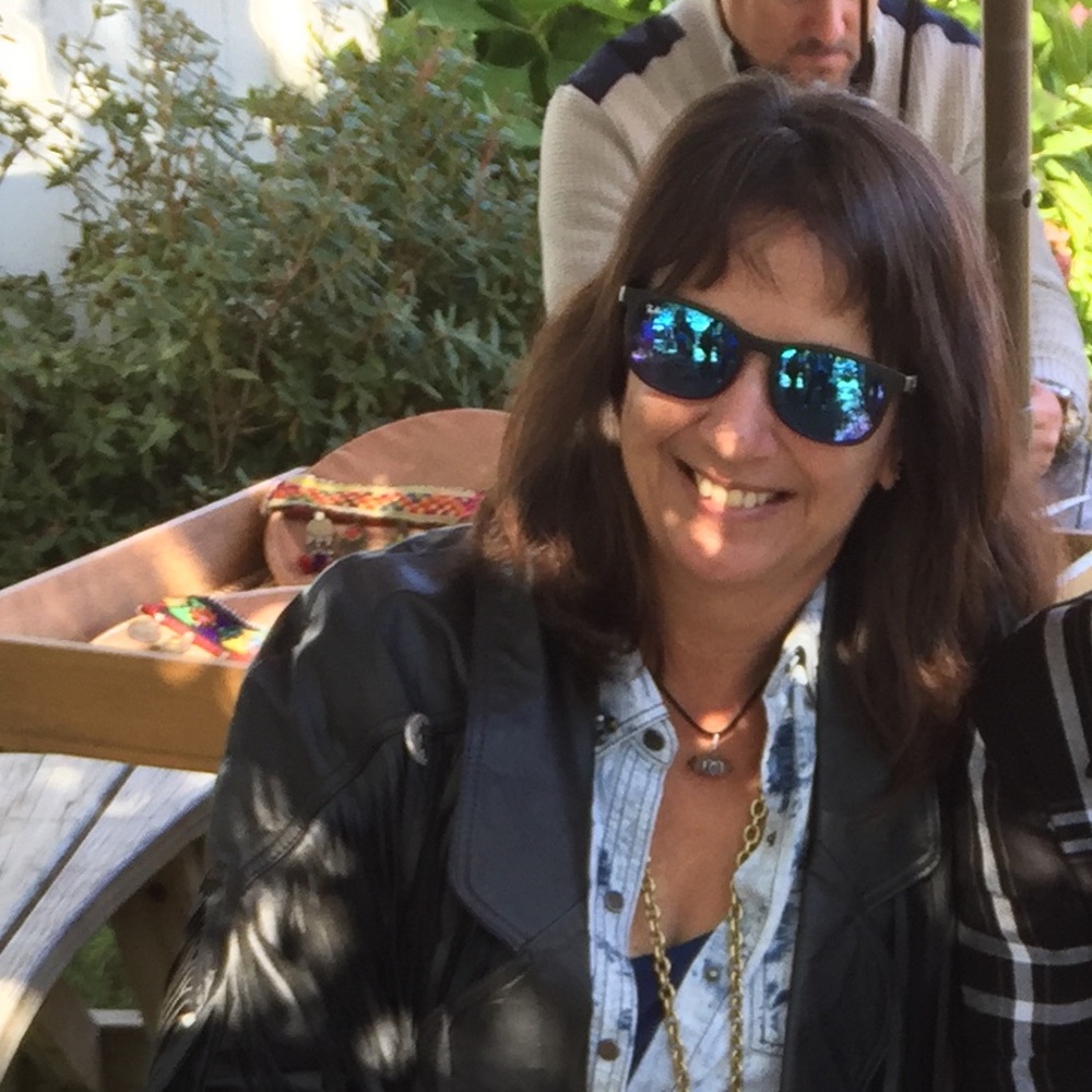 Meet your Posher, Lyndy