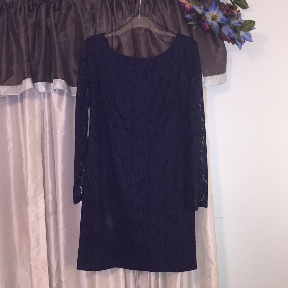Gorgeous navy lace dress