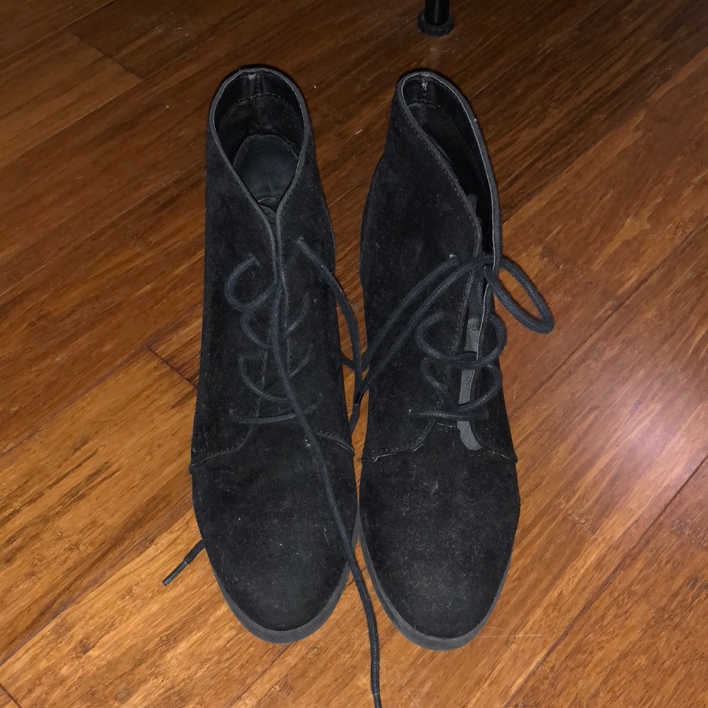 Steve Madden bootie
