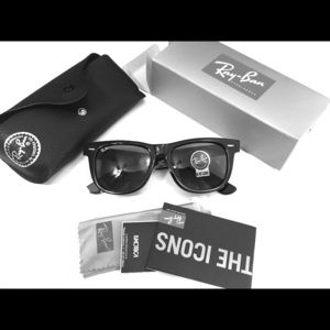 Rayban Wayfarer Classics 54mm Unpolarized w/Box