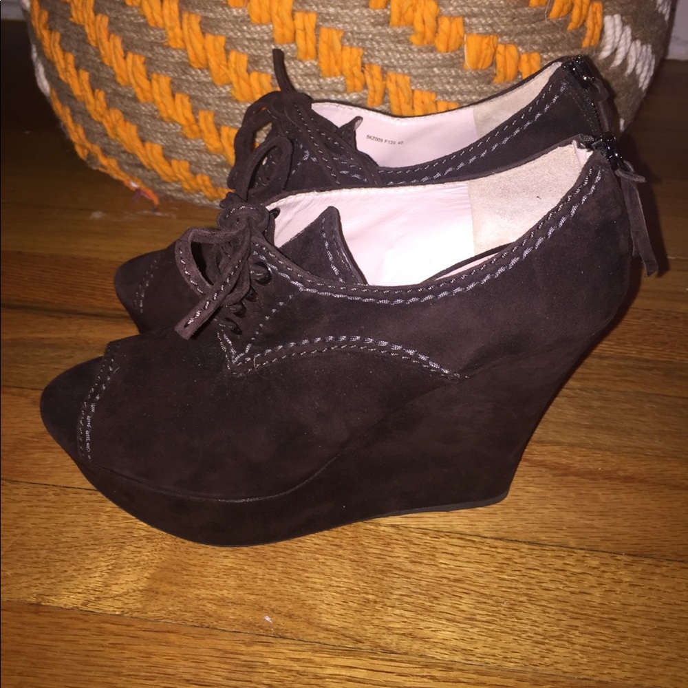 Miu miu oxford peep toe wedge so 40 brand new