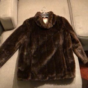 Faux Fur pullover jacket