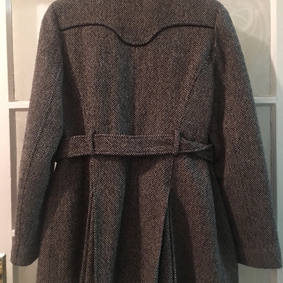 Jacket 🧥 - Picture 5 of 5