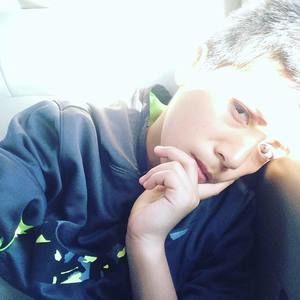 Meet your Posher, Erick