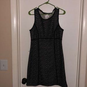 Women’s dress