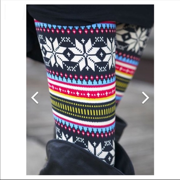 NWOT RED/BLUE NORDIC FLOWER LEGGINGS - Picture 5 of 5