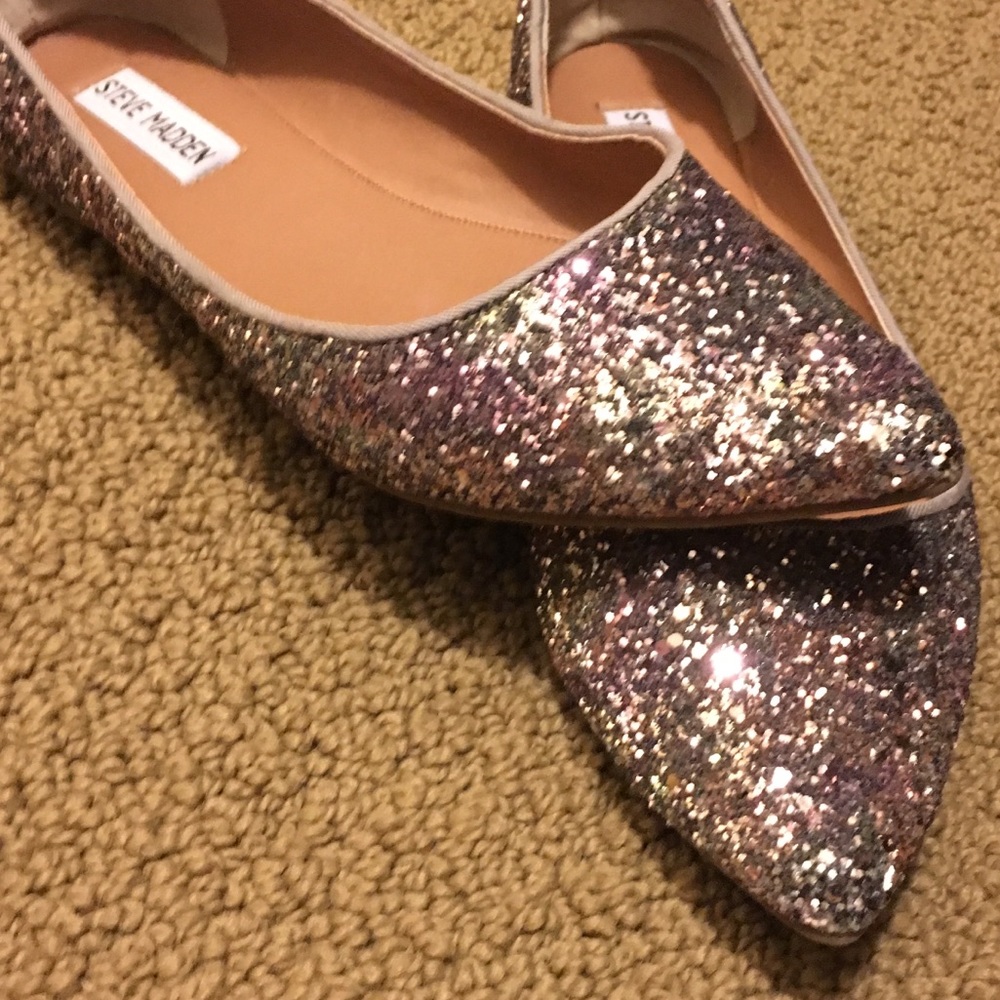 Multicolor sparkled Steve Madden flats
