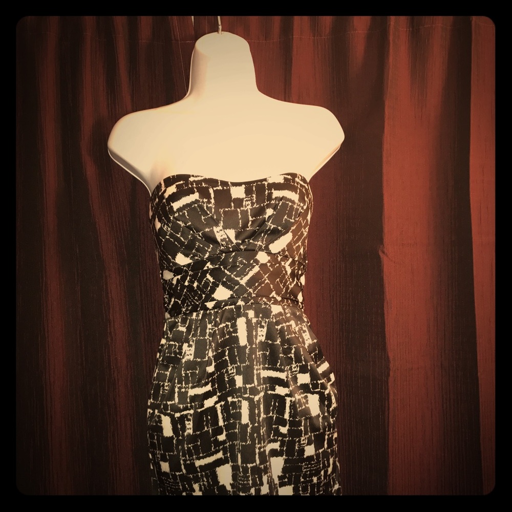 Strapless dress