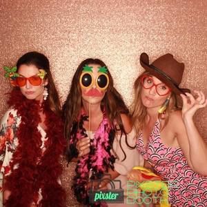 Meet your Posher, Nikole