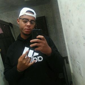 Meet your Posher, Gary