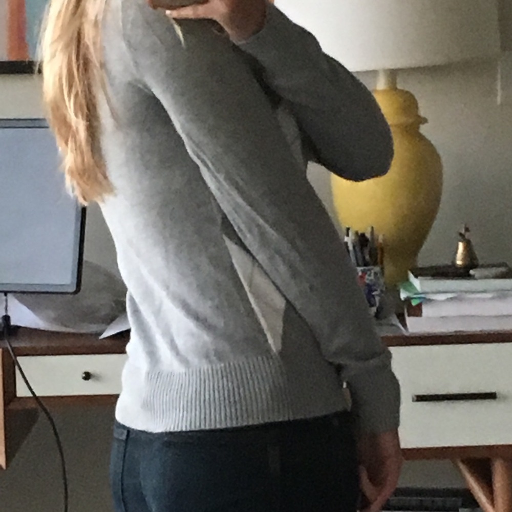Grey patterned sweater - Picture 3 of 3