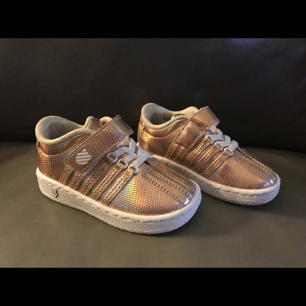 K-Swiss