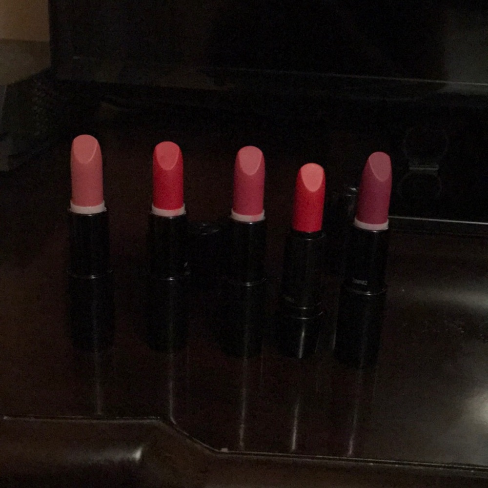 100%Lancôme lipstick