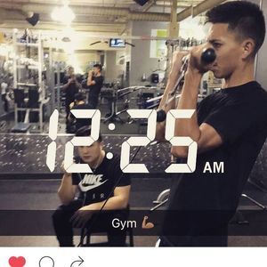 Meet your Posher, Carlos