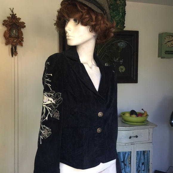 Nature Jacket - Picture 3 of 4