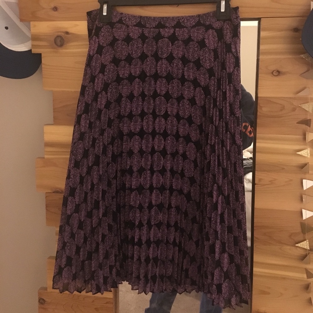 Halogen pleated skirt
