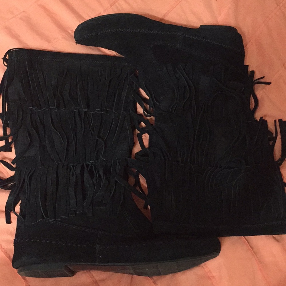 Black Fringe Boots