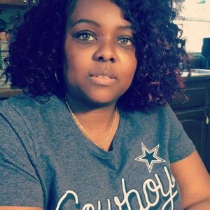 Meet your Posher, Toni