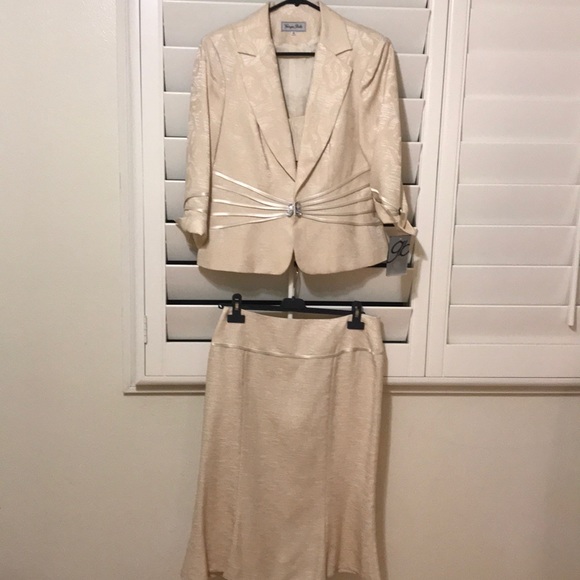 Other - Completes suit jacket skirts undershirt