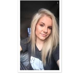 Meet your Posher, Lexie