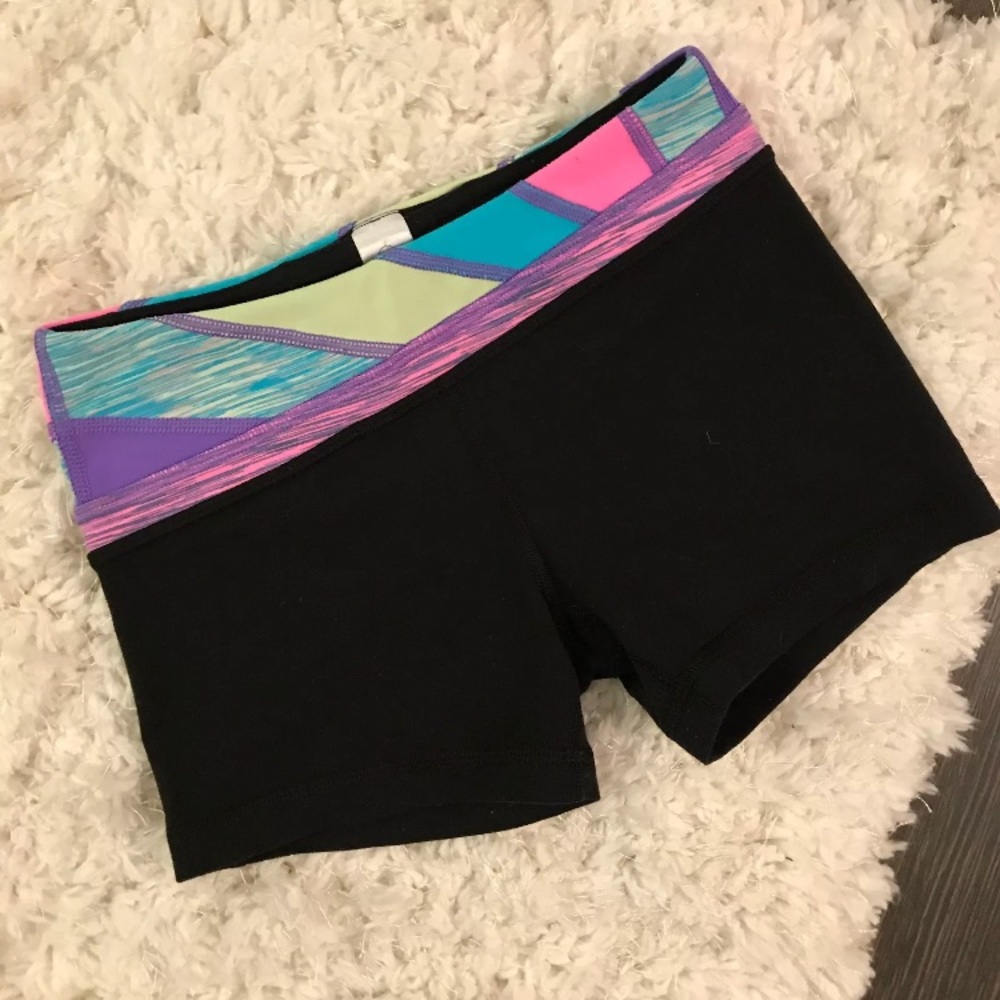 Ivivva reversible shorts