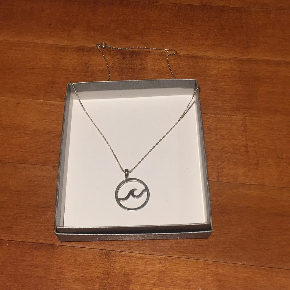 Sterling silver ocean wave necklace