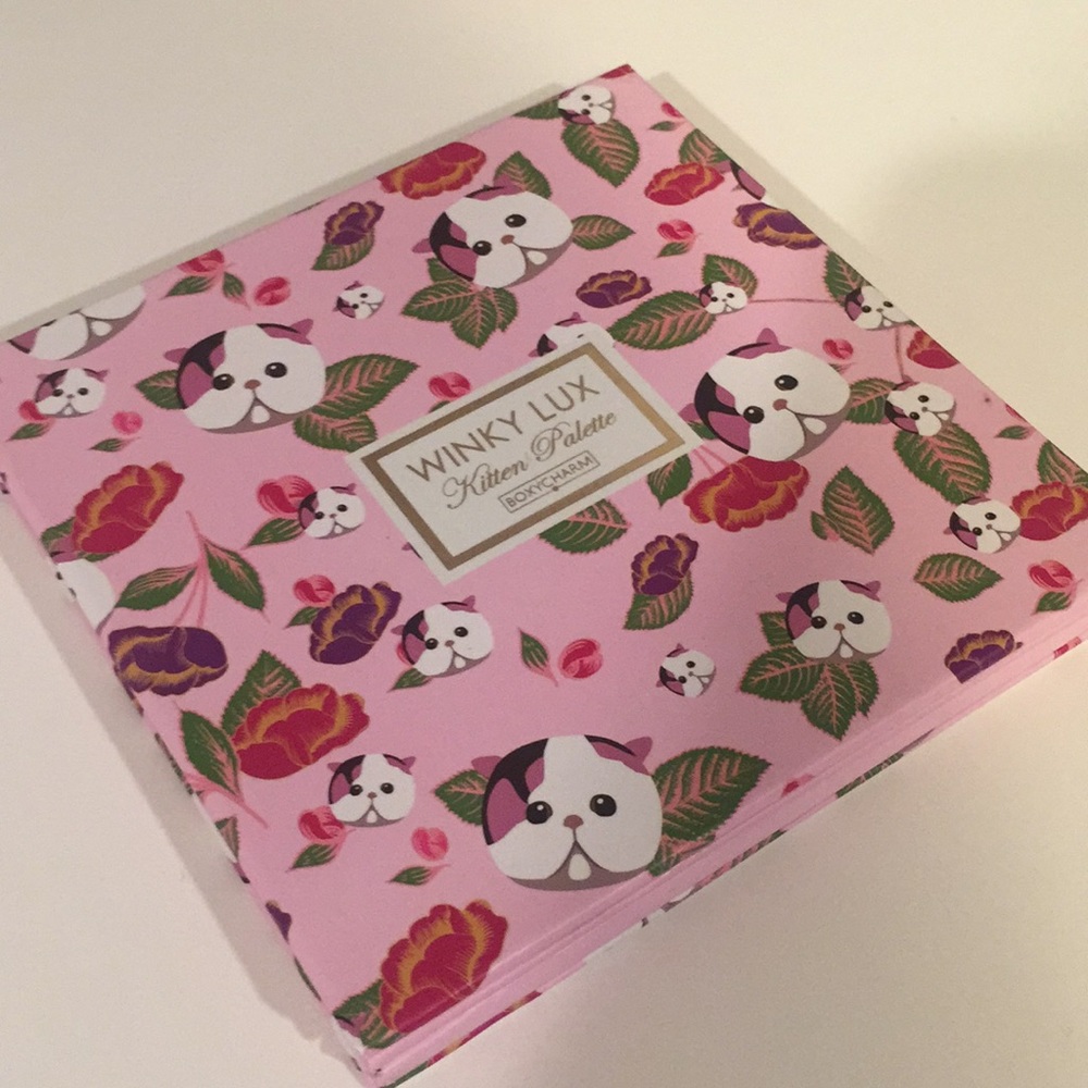 Brand New Winky Lux Kitten Palette