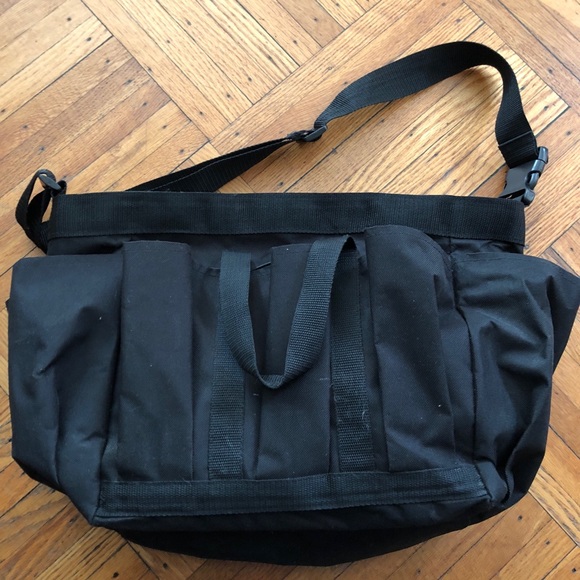 Makeup Brush Book, Bag, Belt - Picture 5 of 8