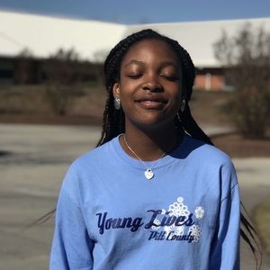 Meet your Posher, Cyanni
