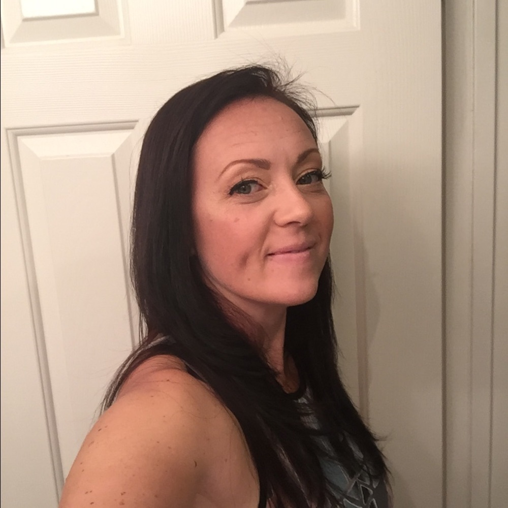 Meet your Posher, Stephany