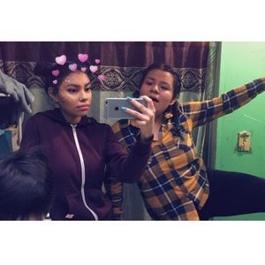 Meet your Posher, Alejandra