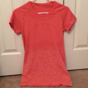 Lululemon Swifts top
