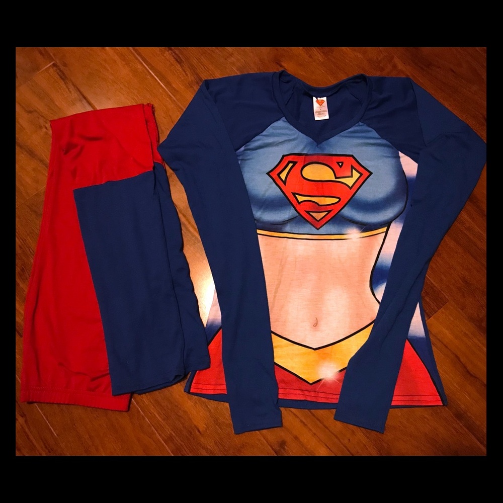 Women’s SuperWoman Pajamas Sz L