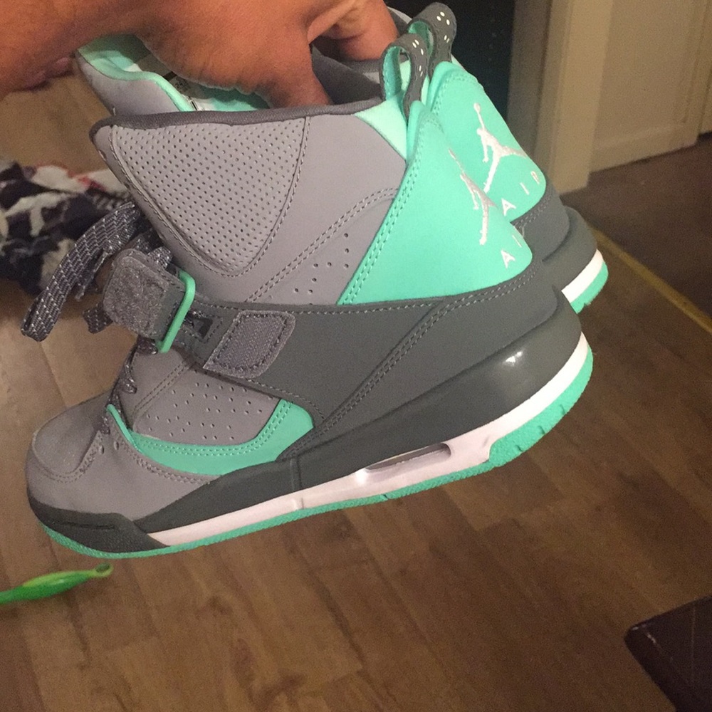 Nike Women's Jordan's Mint Condition Size