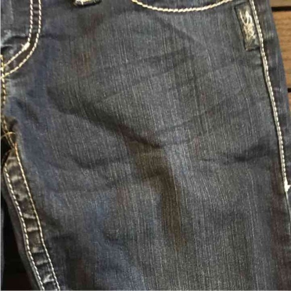 Like new Silver jeans - Picture 3 of 4