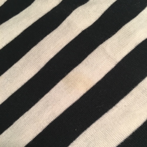 Black and white Stripped long sleeve top - Picture 3 of 4
