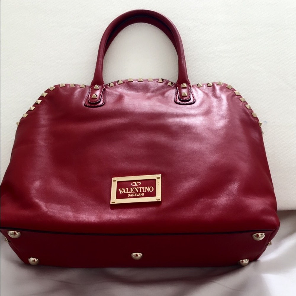 🎈RESERVE 🎈Valentino Garavani w gold rockstud
