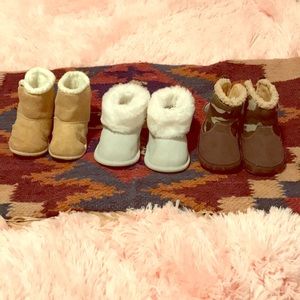 Warm baby boots set