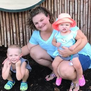 Meet your Posher, Holly