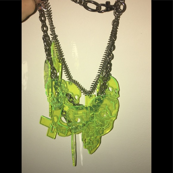 Custom Heartless Revival skull & cross necklace - Picture 8 of 8