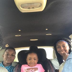 Meet your Posher, Chrystal