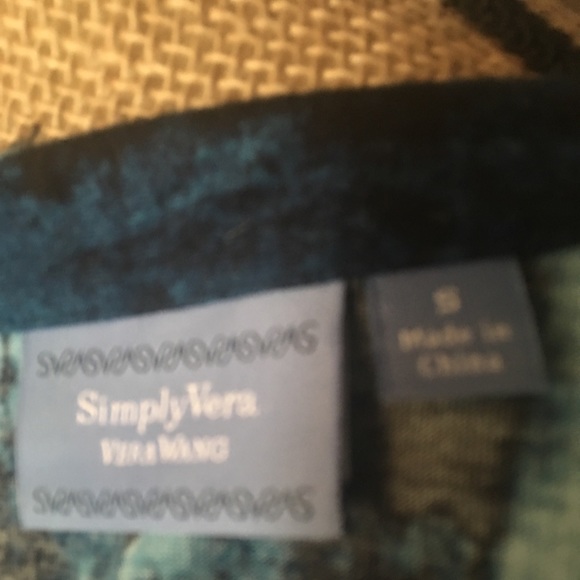 ⭕️Brilliant Turquoise/Black Sheer Vera Wang Top - Picture 4 of 4