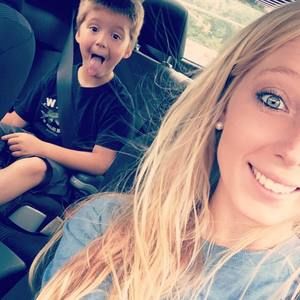 Meet your Posher, Stephanie